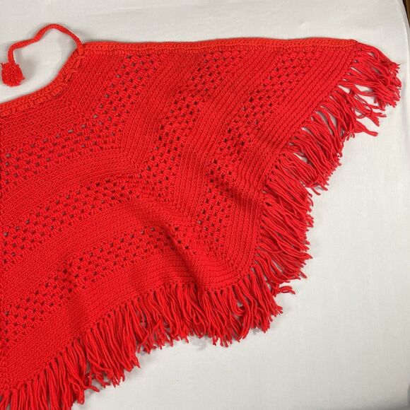 Vintage Large Hand Crochet Poncho Wrap with Fringes Women's Red Iconic Retro - Picture 3 of 16